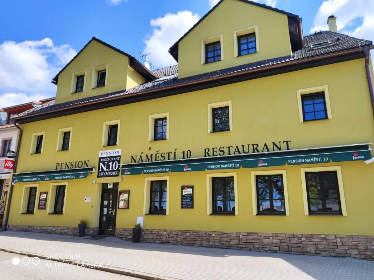 Pension N.10 Frymburk Luaran gambar